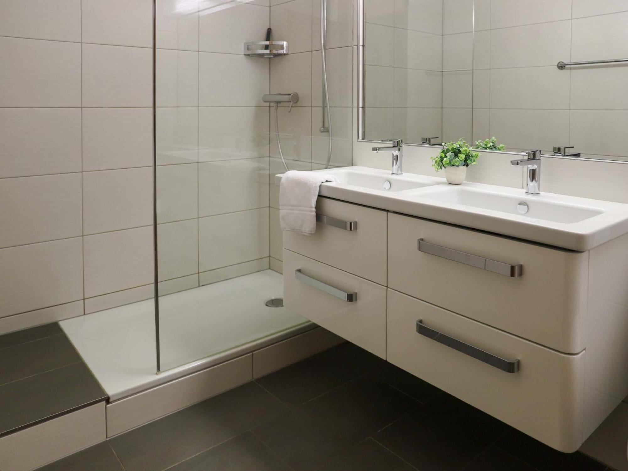 Apartment Allod Park Haus C 206 By Interhome Davos Esterno foto