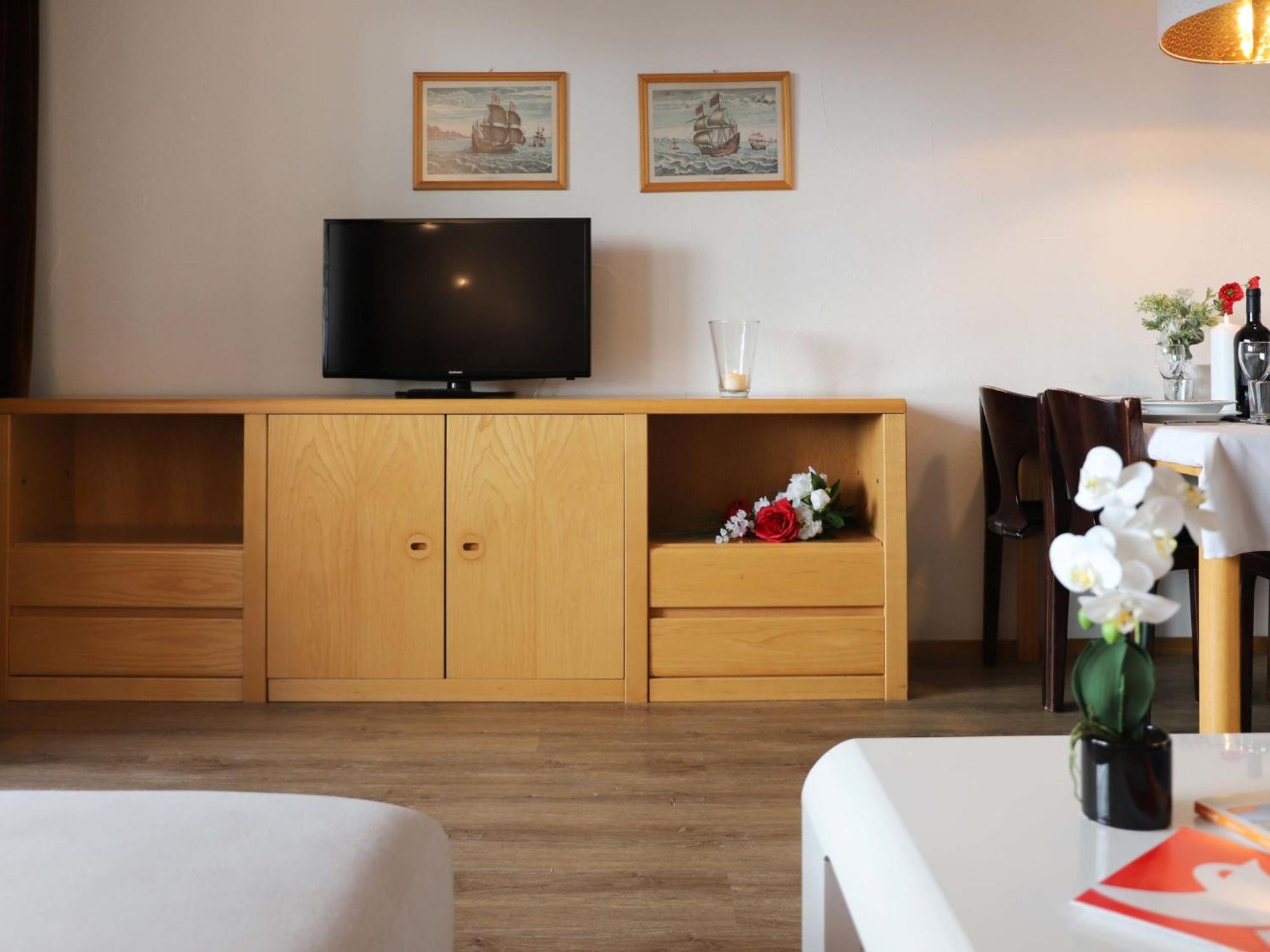 Apartment Allod Park Haus C 206 By Interhome Davos Esterno foto